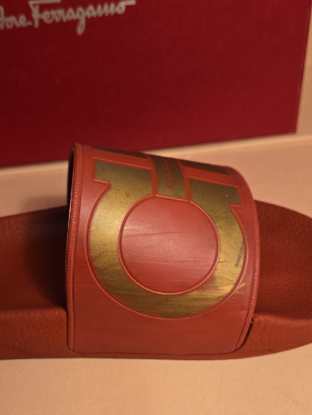 SALVATORE FERRAGAMO Men's 11M Red & Gold GROOVE Slides FLIP-FLOPS #423 - Picture 14 of 16